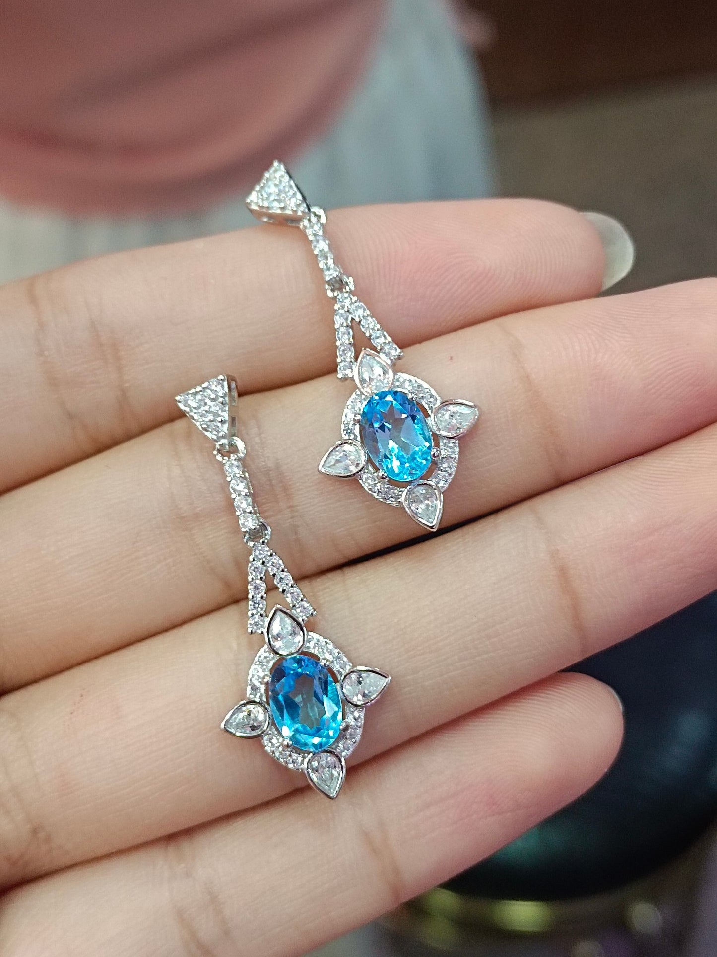 Dazzling Natural Topaz Earrings - Exquisite Jewelry for Every Occasion