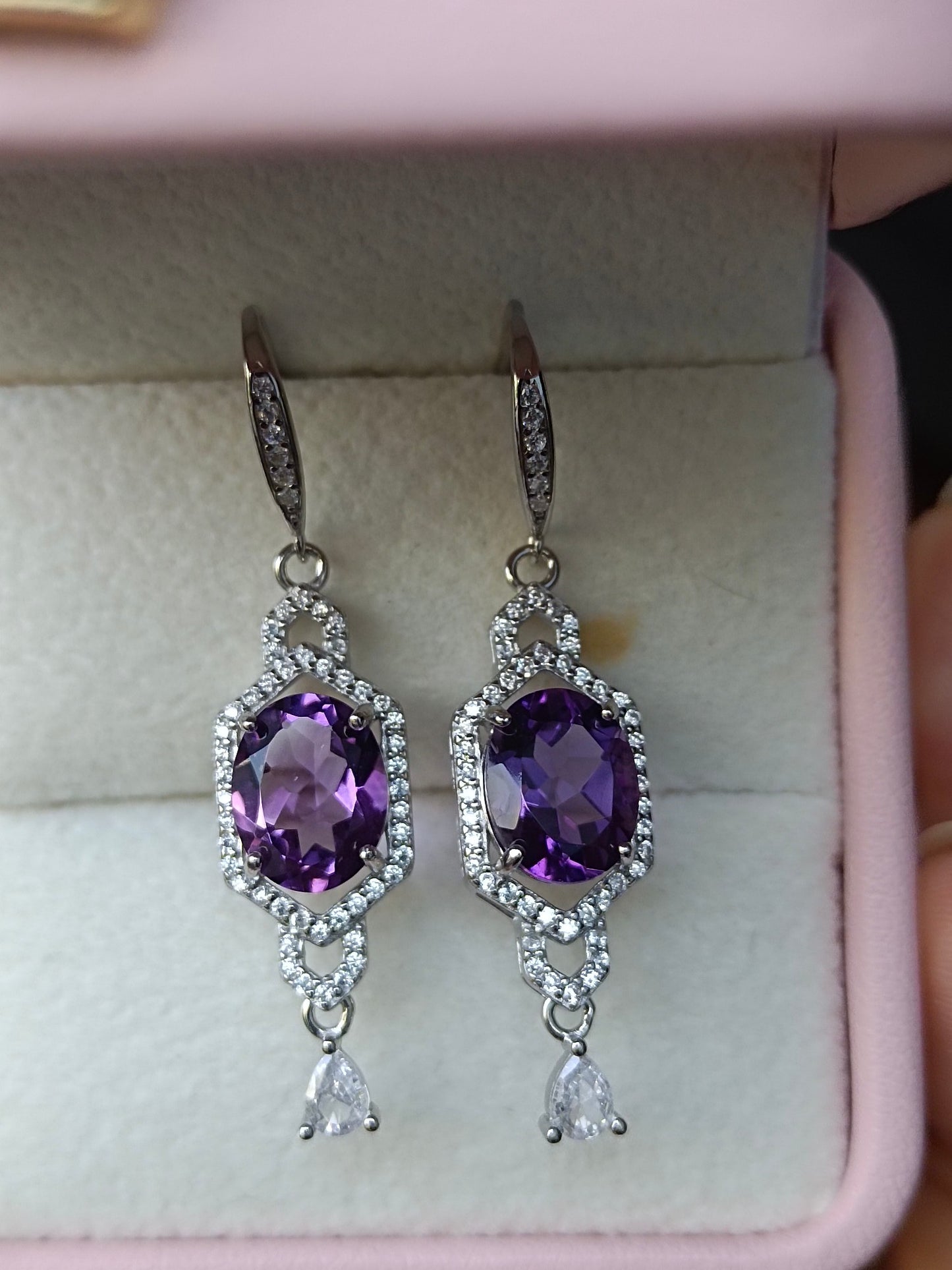 Elegant Natural Amethyst Earrings - A Touch of Enchantment to Your Jewelry Collection