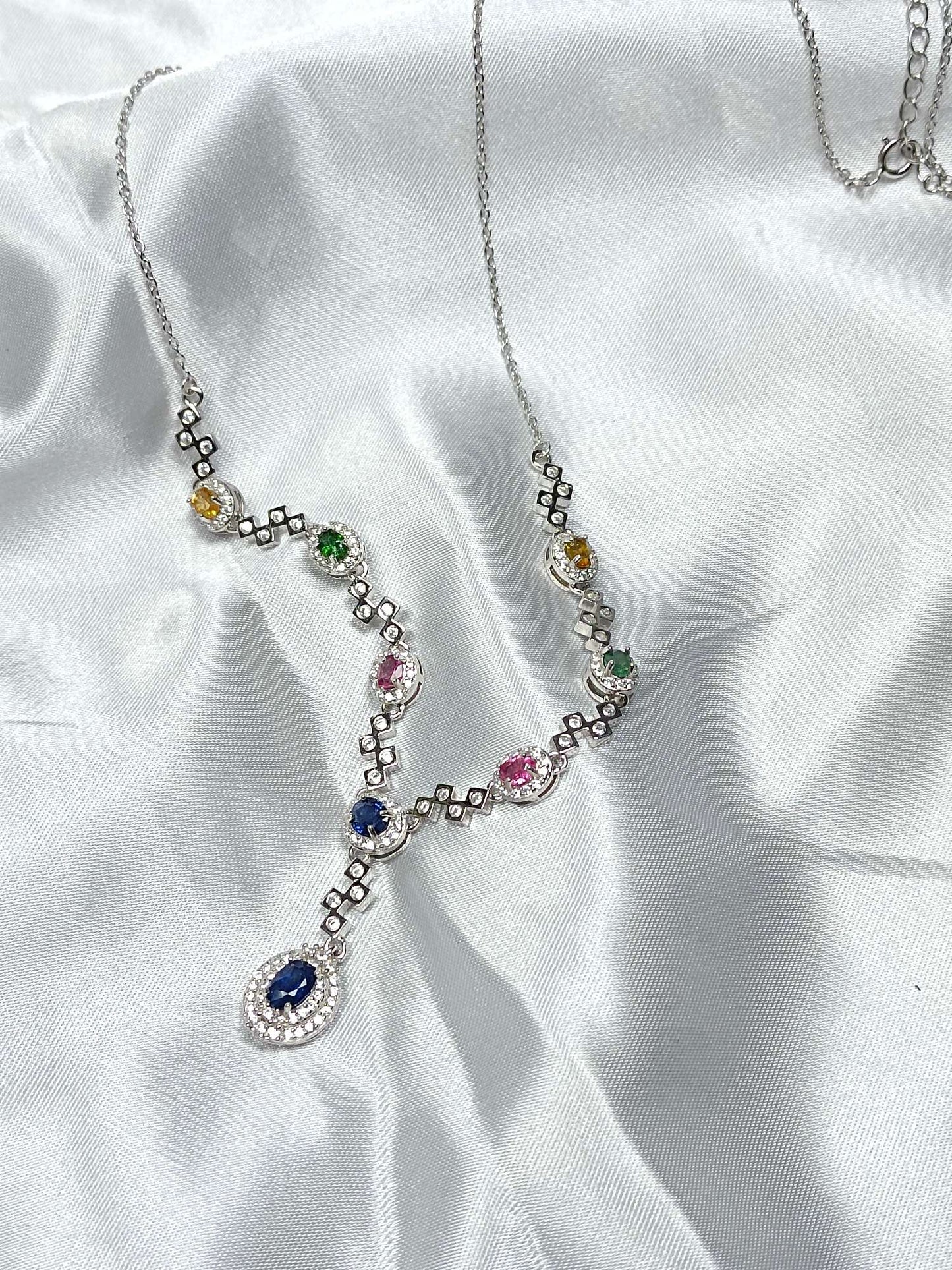 Luxurious S925 Silver Embedded Sapphire and Tourmaline Necklace Jewelry