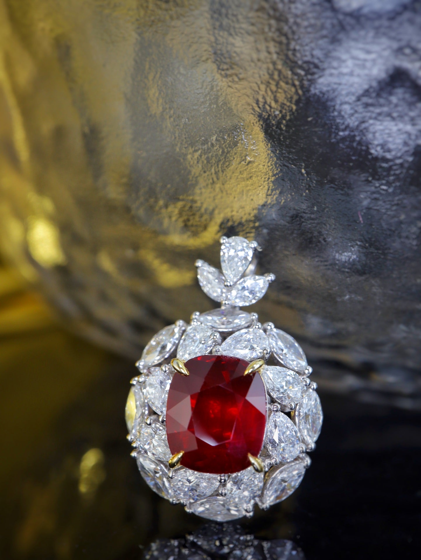 Unheated Pigeon's Blood Ruby Pendant - Premium Jewelry Collection