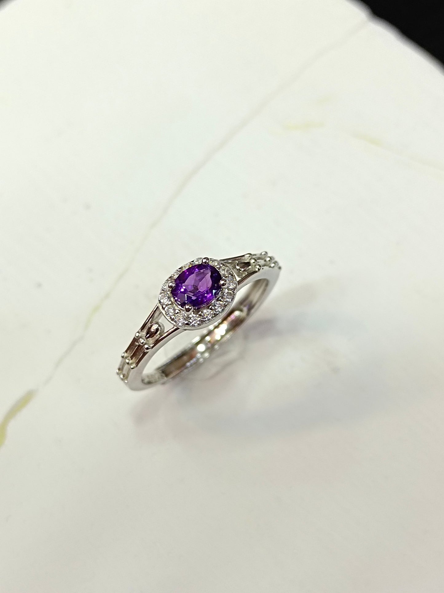 S925 Silver Exquisite Amethyst Ring - Jewelry for Elegance