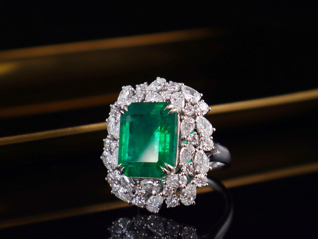 Emerald Pendant/Ring Convertible Jewelry - Vivid Green with International Certificate