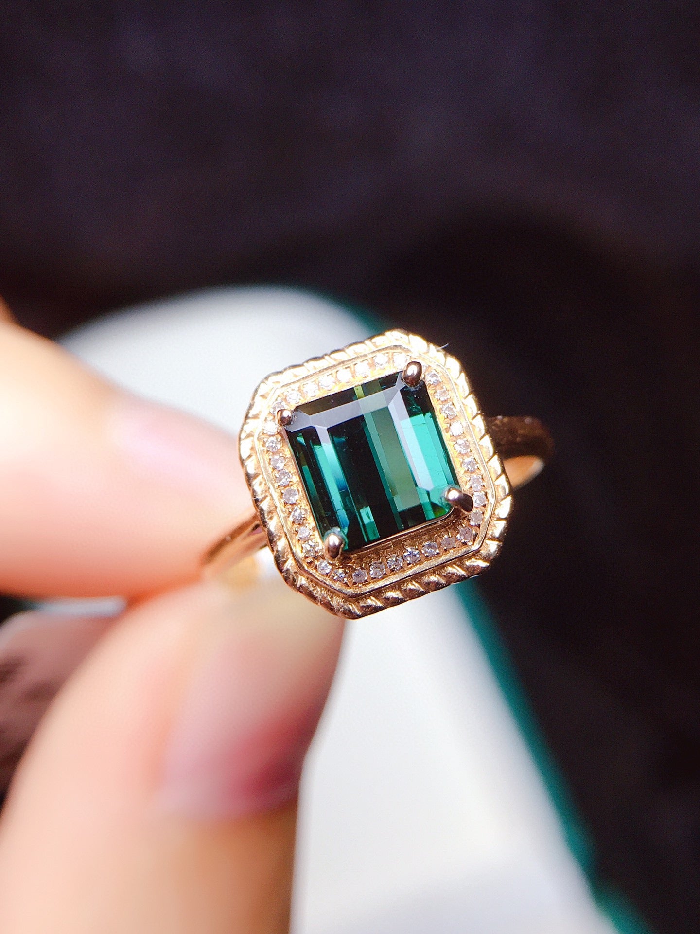 Natural Tourmaline Ring - Exquisite 18k Gold & Diamond Jewelry