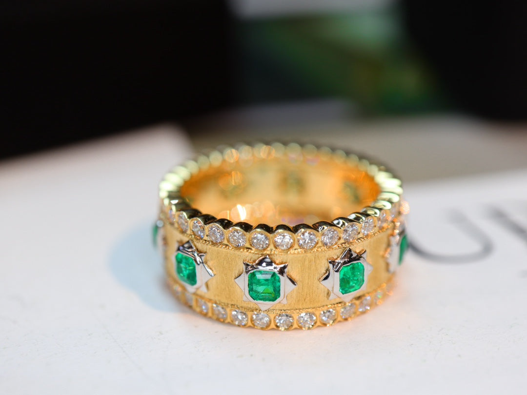 Vintage Chic Emerald Ring Set with Guild Certificate – Premium Jewelry