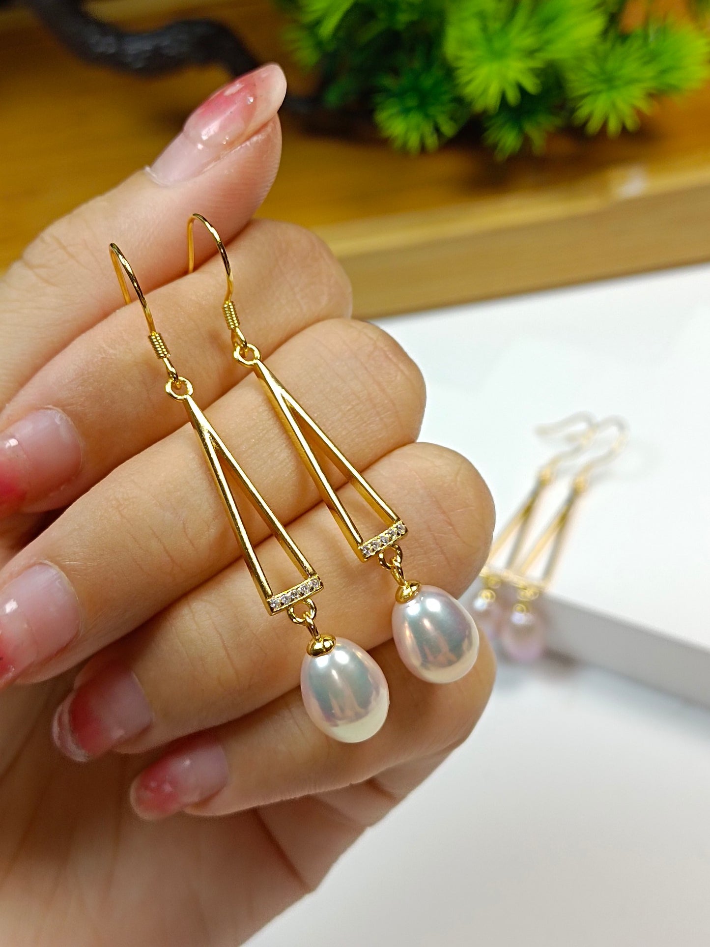 S925 Silver Embedded Rice Bead Light Pink Pearl Earrings - Minimalist Elegant Pearl Jewelry