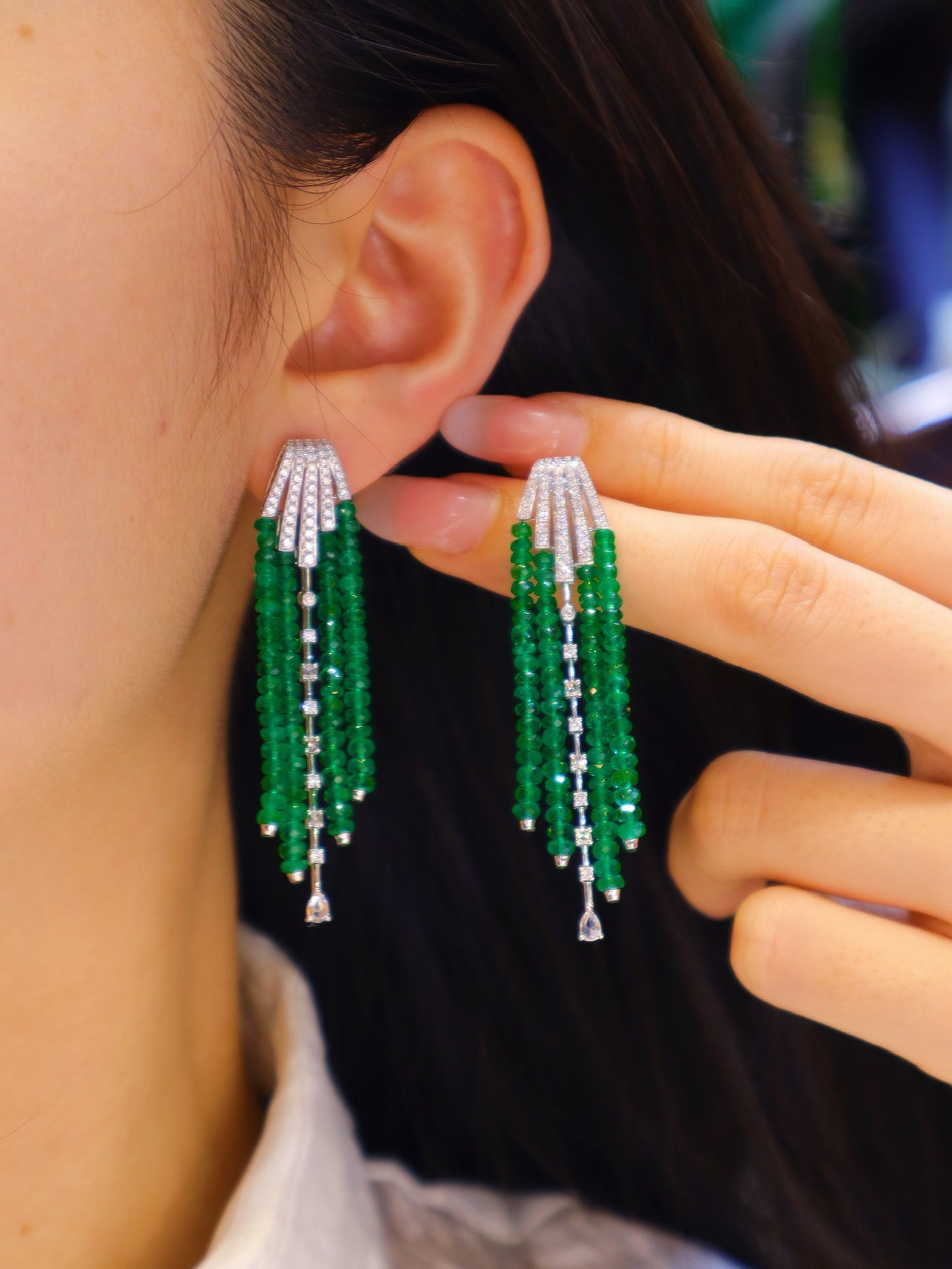 Emerald Green Earrings: Enchanting Jewelry for a Captivating Look