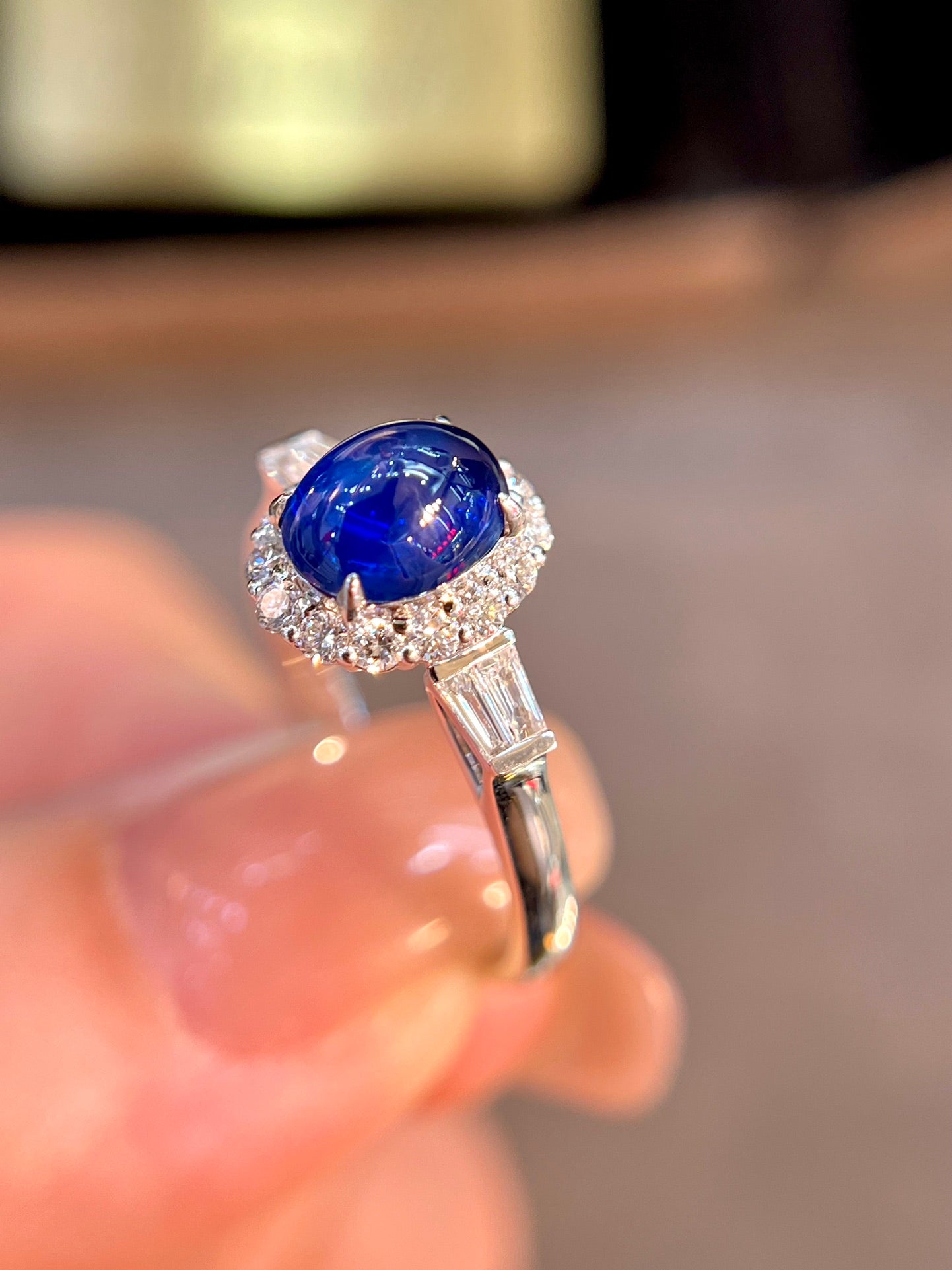 Classic Design 18k Gold Royal Blue Sapphire Ring with Diamonds - Jewelry for Everyday Elegance