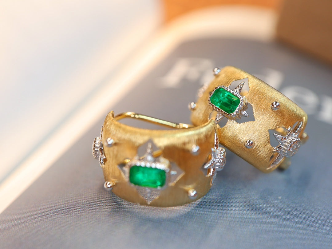 Buccellati-Style Emerald Ear Clips Jewelry