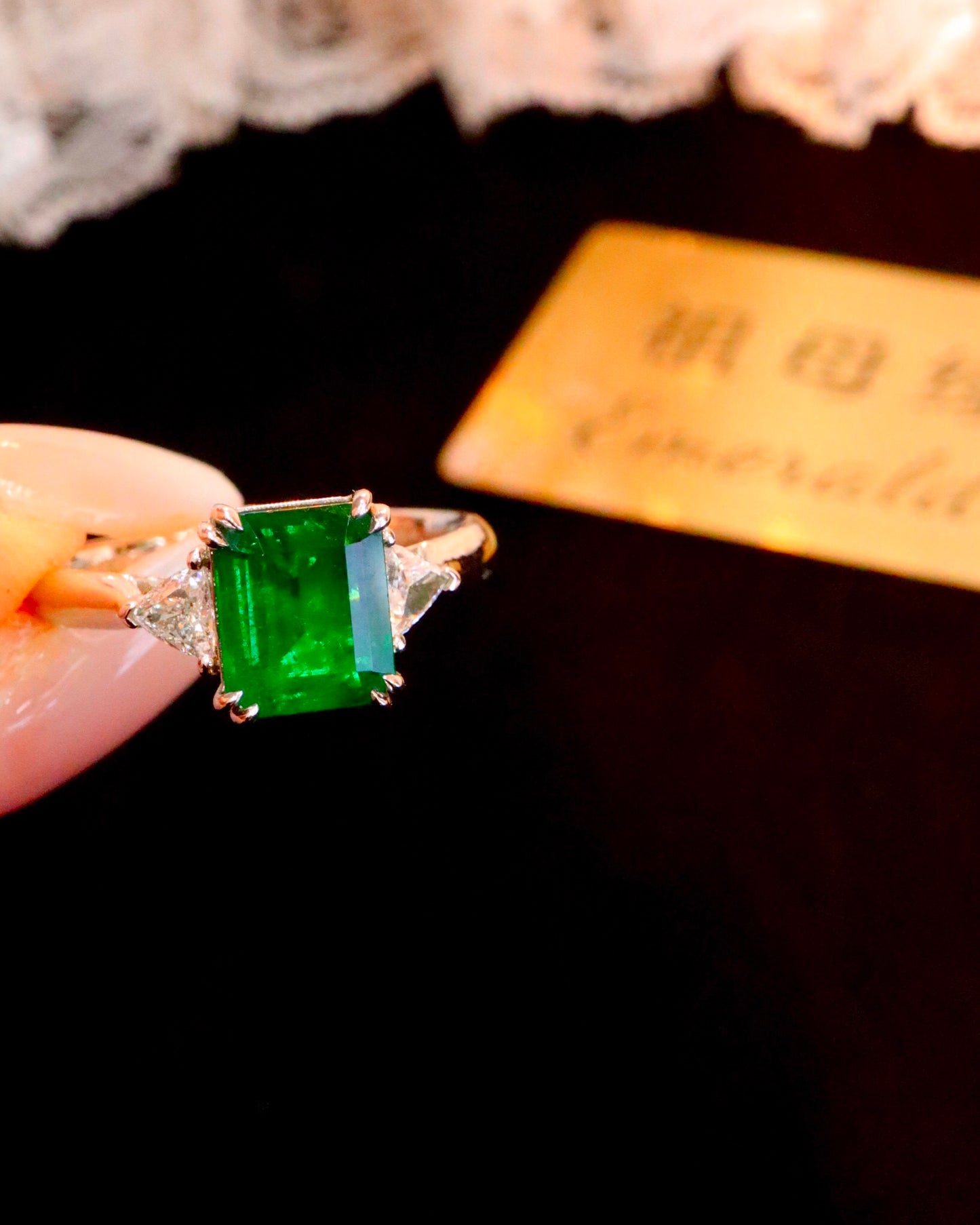 High-Quality Minimalist Three-Stone Emerald Ring - Collector's Edition Jewelry