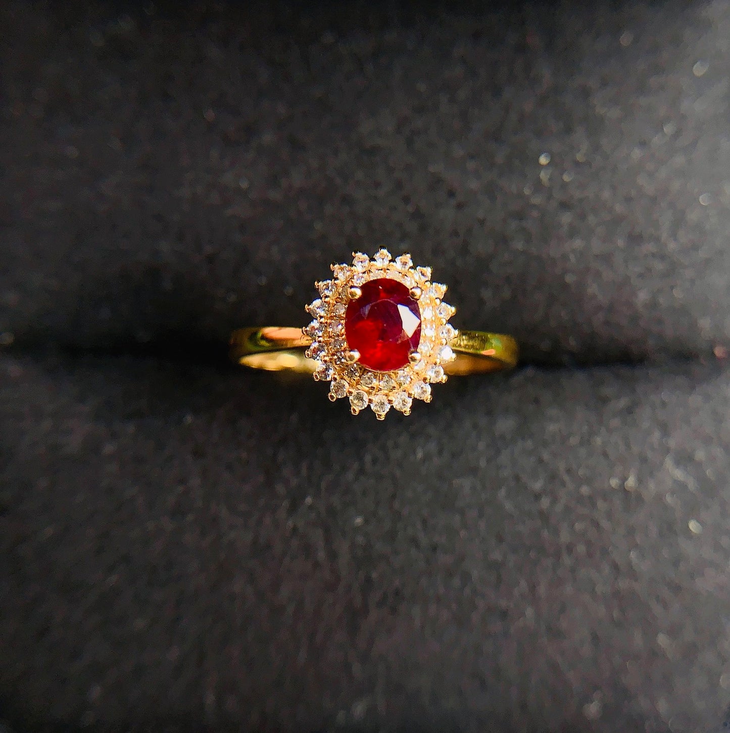 Enchanting 18K Gold Ruby Ring - A Summer's Love Letter in Jewelry