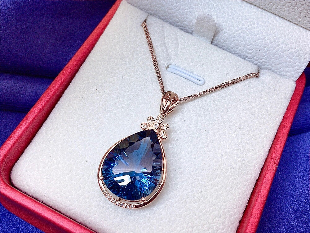 Mystic London Blue Topaz hanger - prachtige sieraden