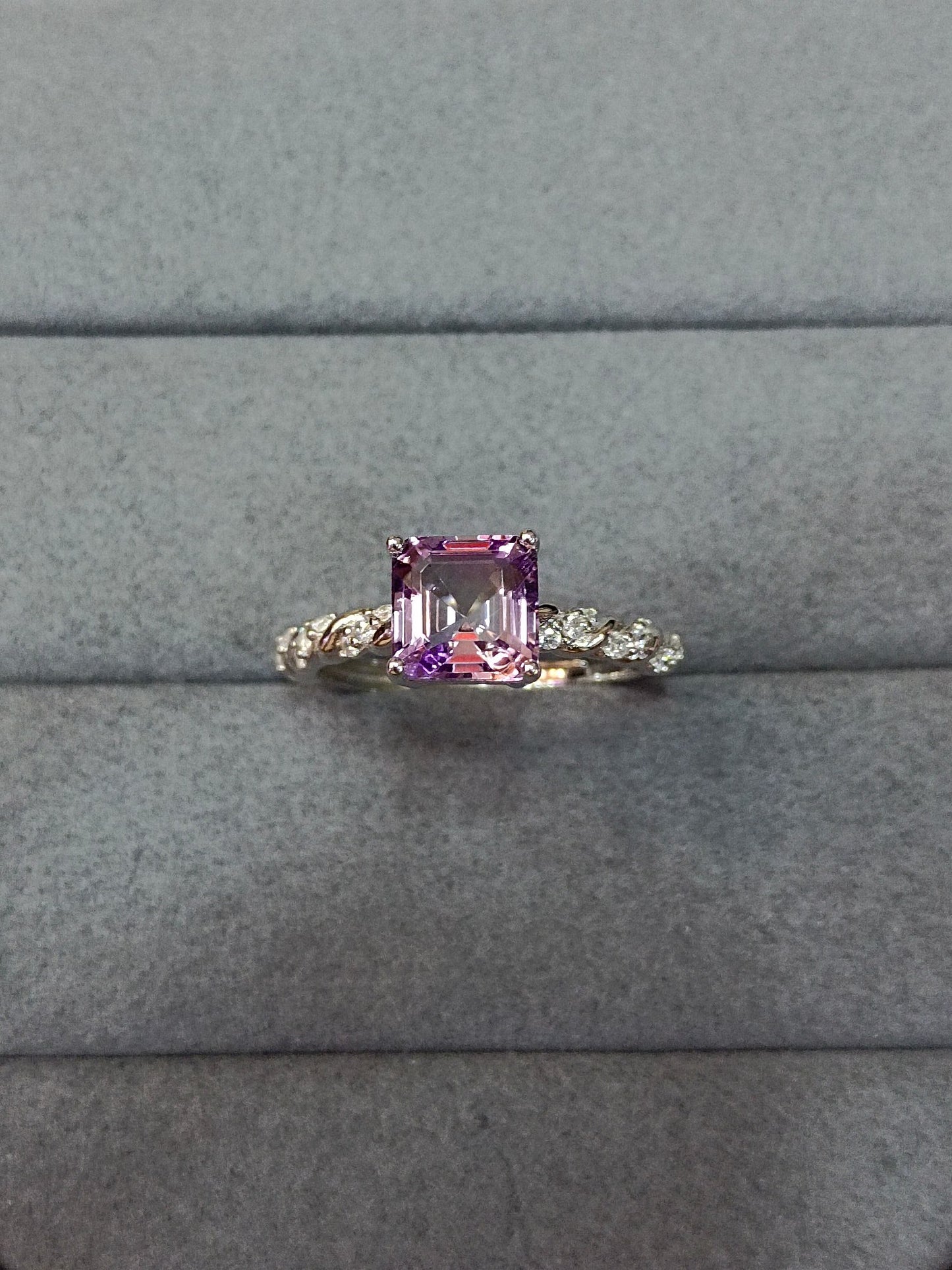 Cincin Persegi Kristal Ungu S925 Sterling Silver Lavender - Barang Kemas Cantik