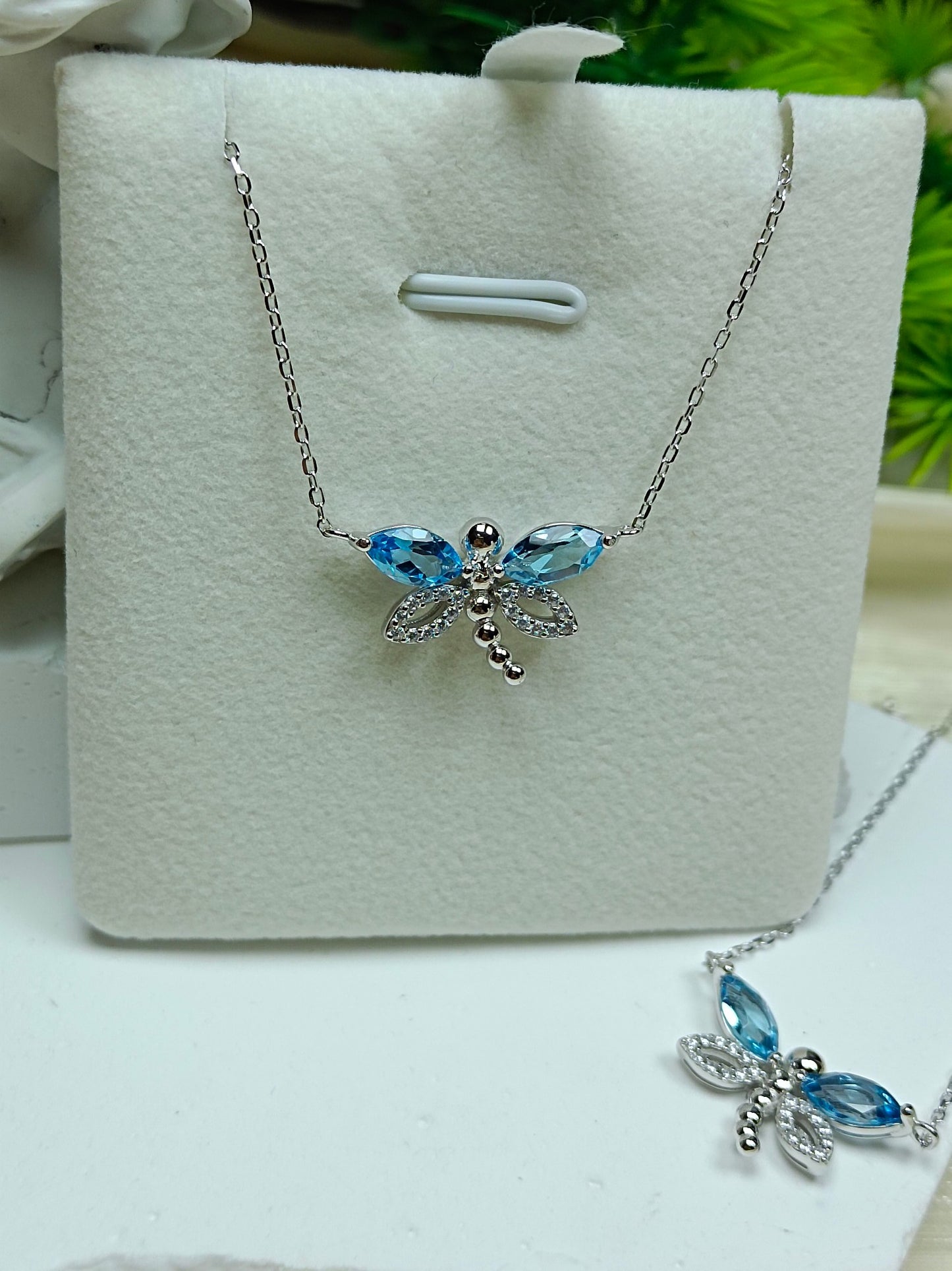 Hieno Sterling Silver 925 Topaz "Dragonfly" -riippuskaulakorulla - Hienoa korukäsityötä