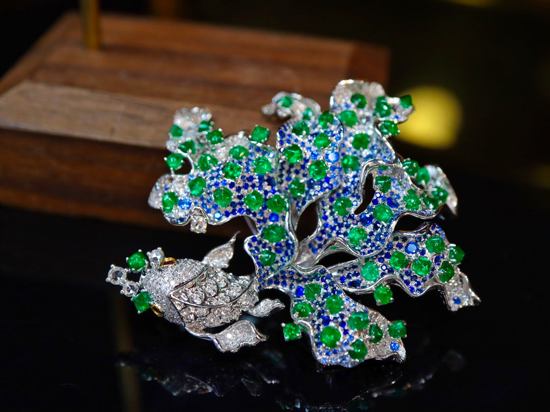 Emerald "Lucky Koi" Brooch/Pendant: A Dual Treasure for Prosperity and Abundance