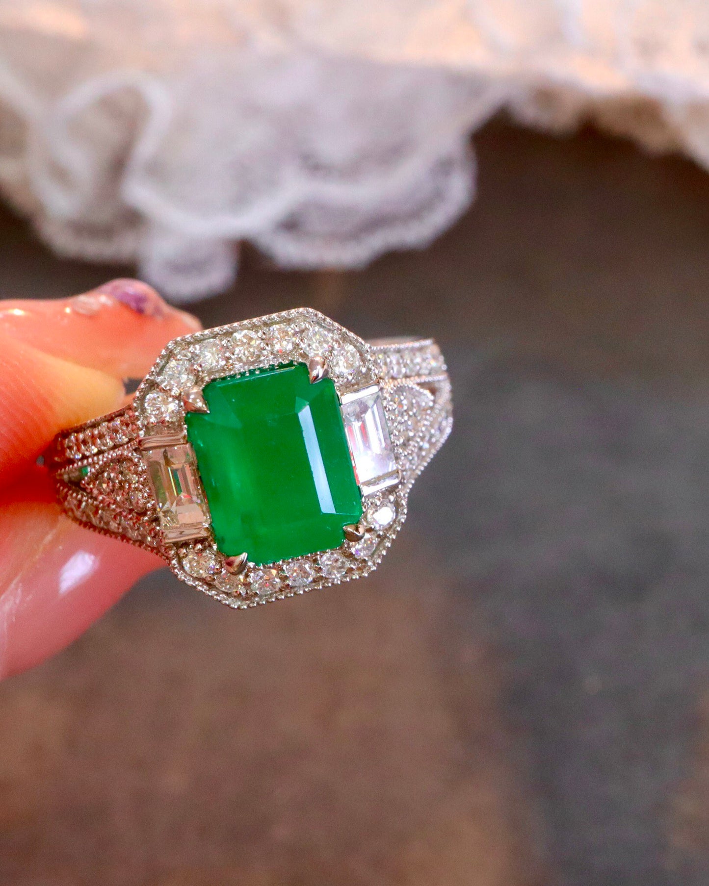 Elegant Classic Design Natural Emerald Ring - Fine Jewelry