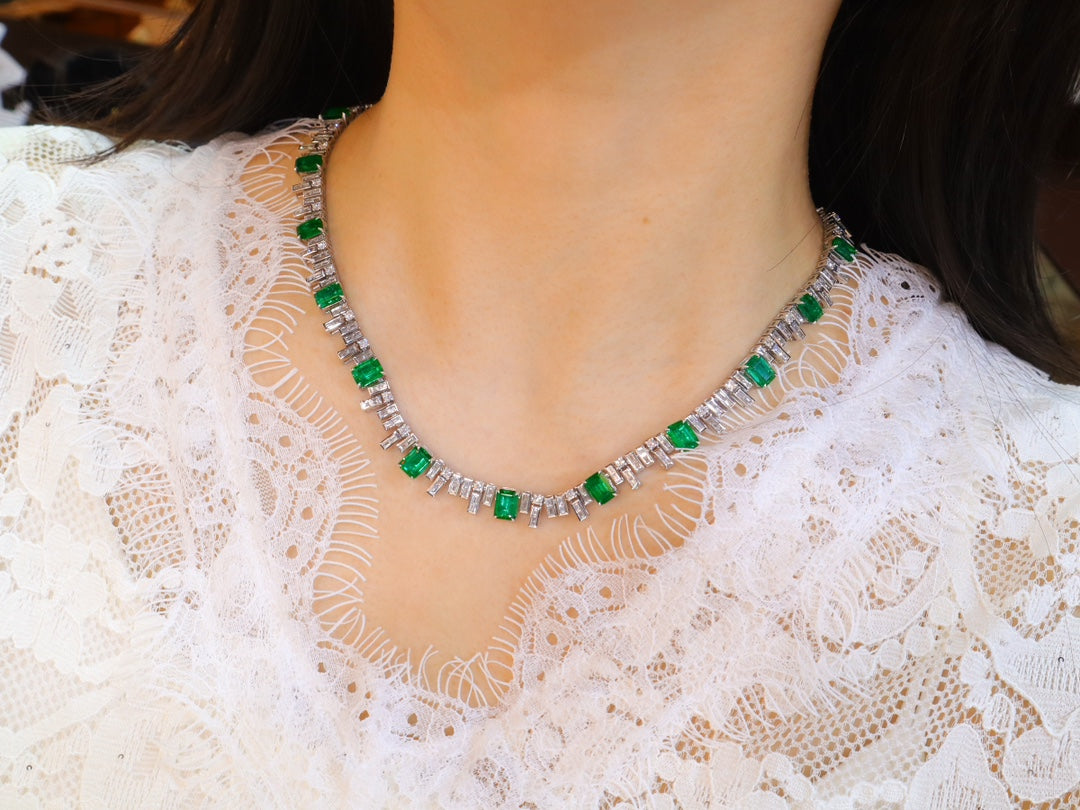 Art Deco High-Grade Emerald Evening Necklace - A Jewelry Masterpiece