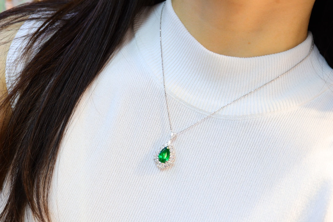 Emerald Pendant Jewelry -沃顿绿 High-Quality Vivid Sparkle