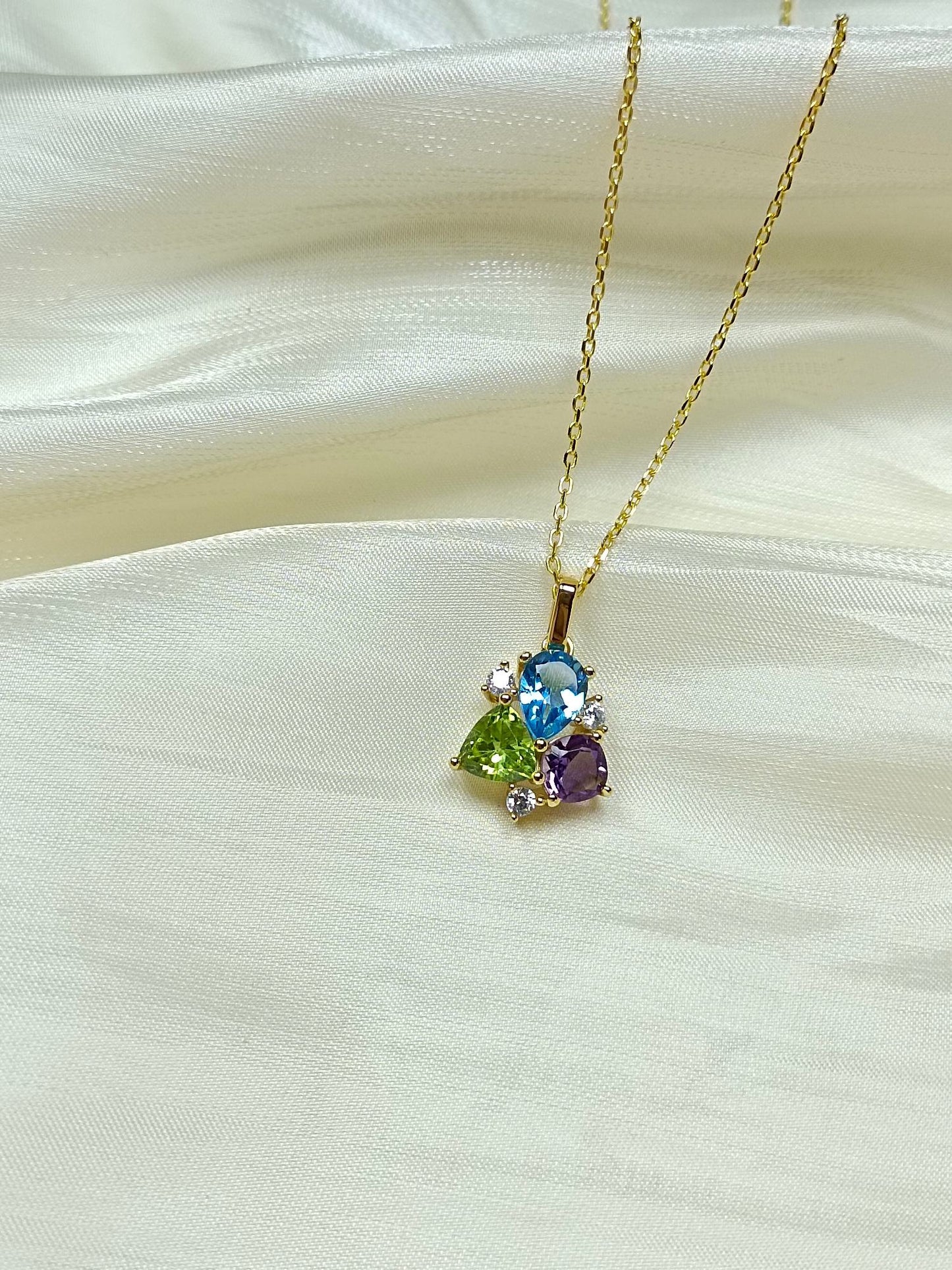 Barang Kemas Perak S925 Sterling Indah Dibenamkan dengan Amethyst, Topaz dan Peridot