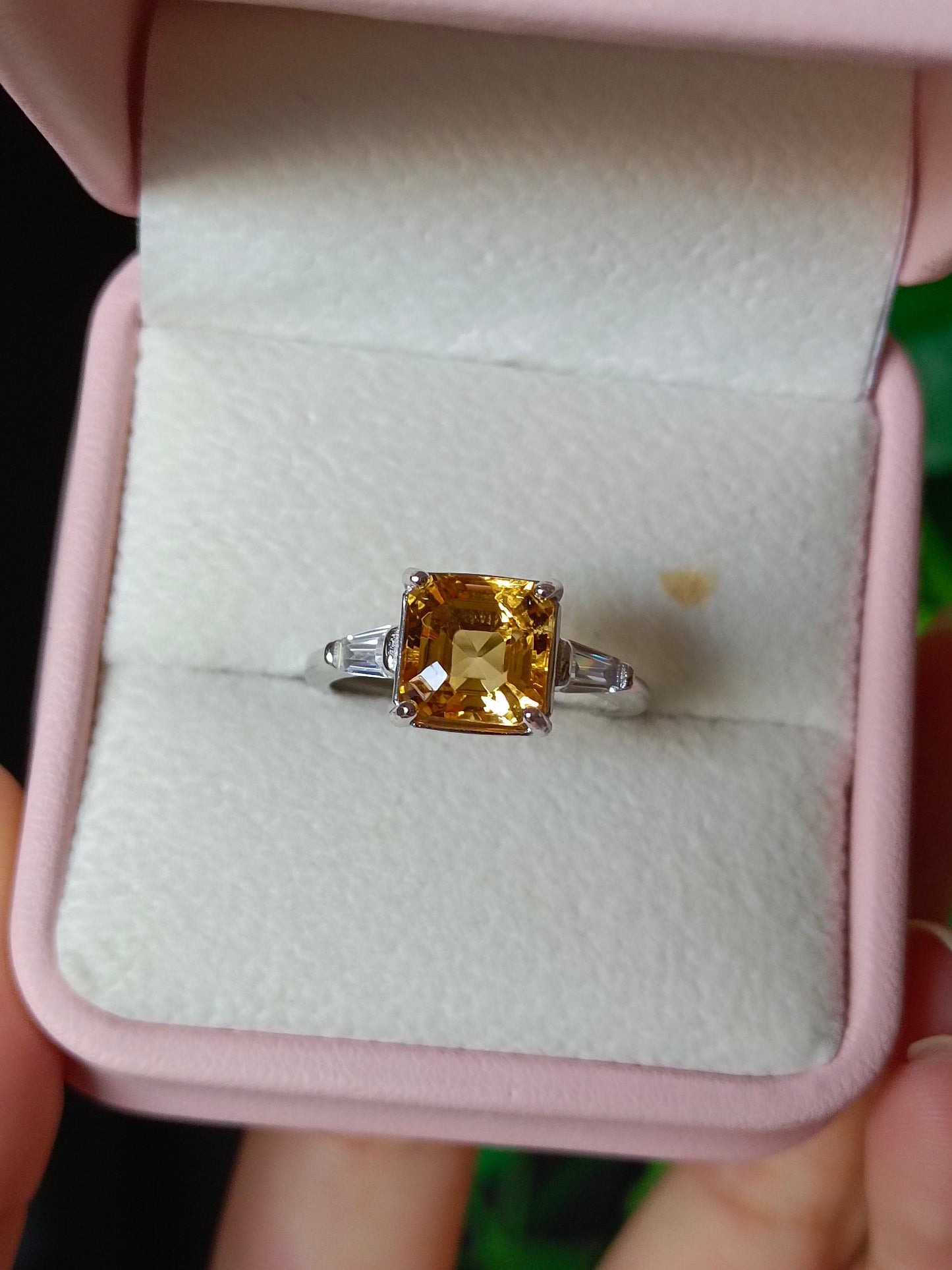 Cincin Persegi Citrine Kuning Asli yang Indah - Barang Kemas