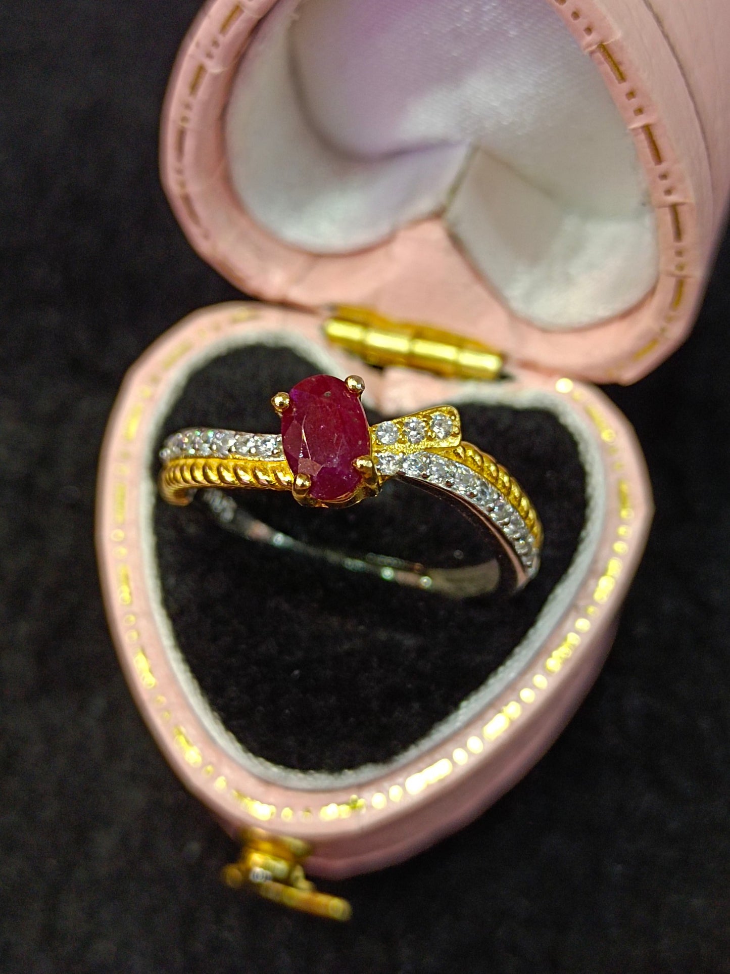 Elegant S925 Silver Ruby Ring Jewelry