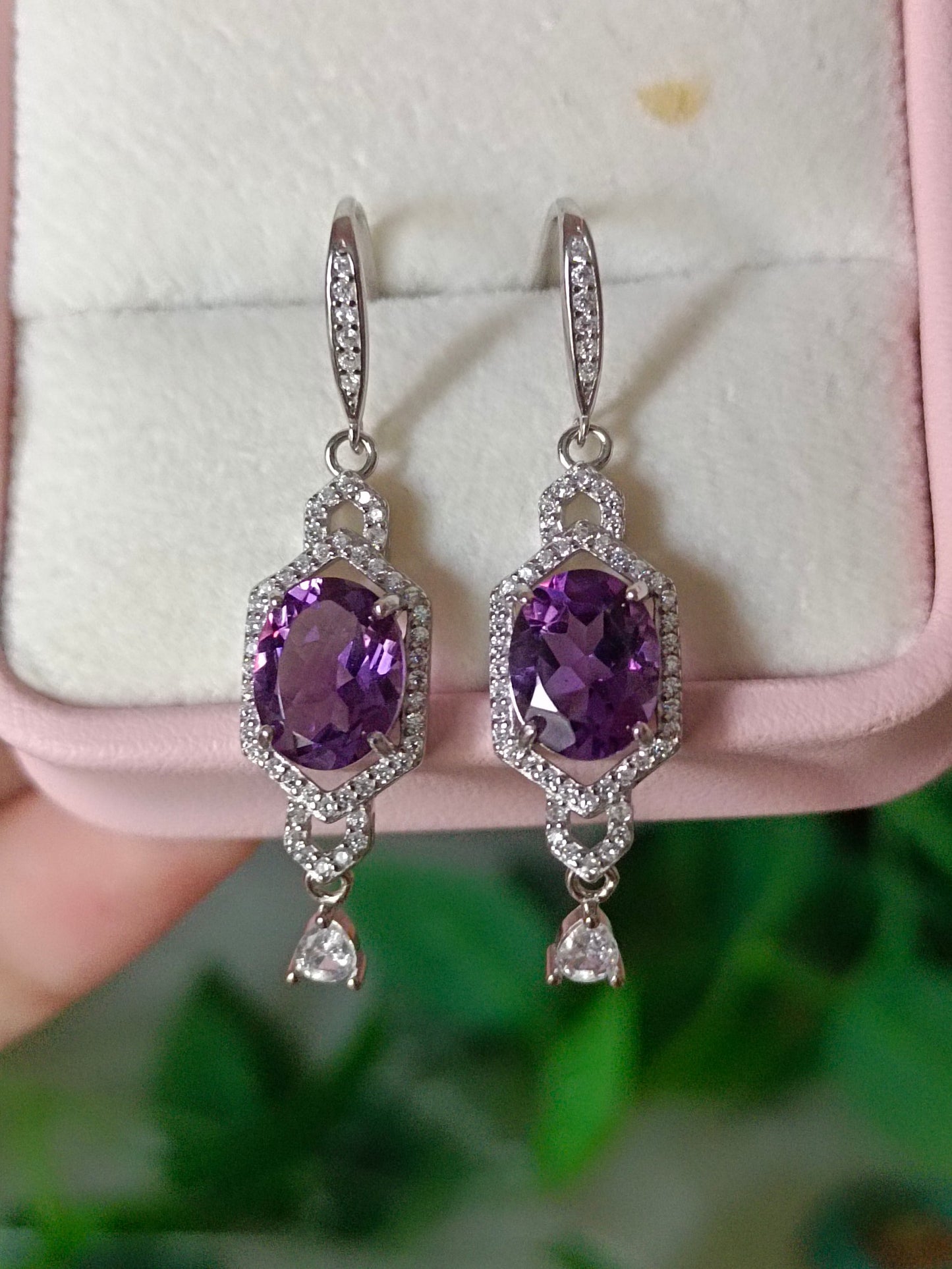 Elegant Natural Amethyst Earrings - A Touch of Enchantment to Your Jewelry Collection