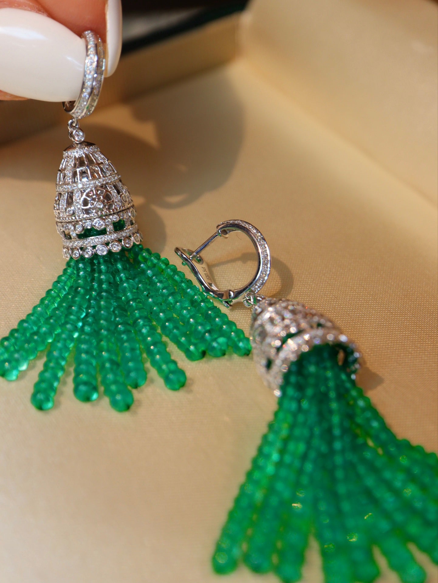 Elegant Companion: Vivid Green Emerald Bead Jewelry