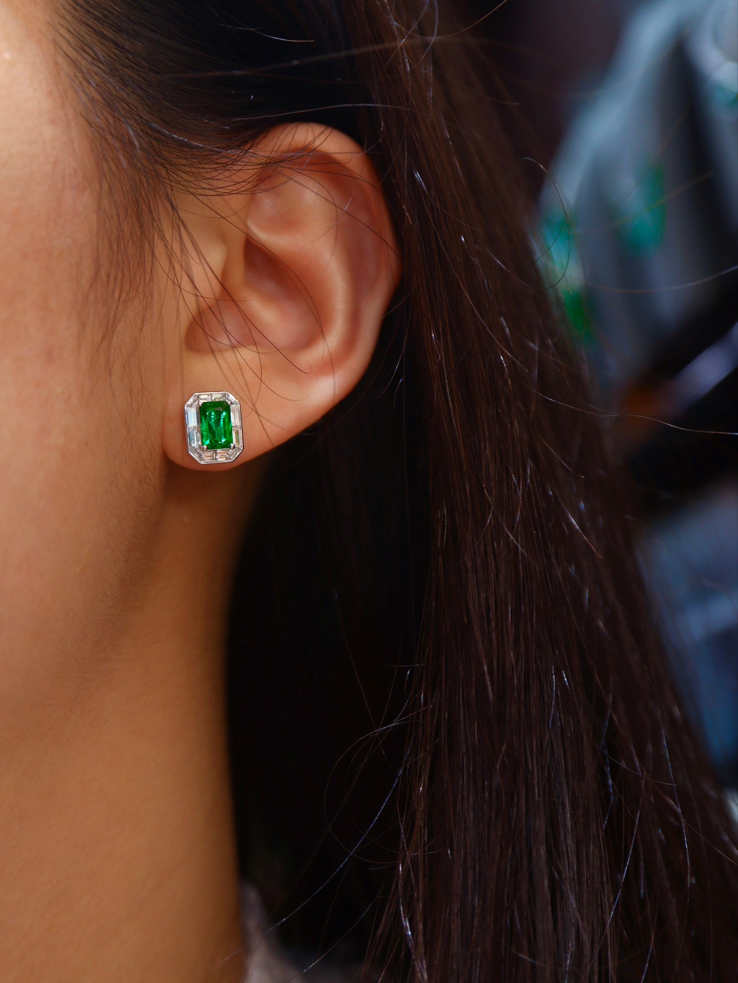 Emerald Stud Earrings - Premium Jewelry Piece