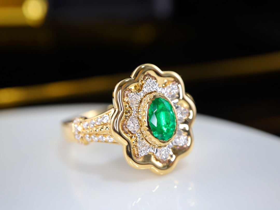 Panjshir Emerald Ring - Vintage Jewelry for Every Occasion