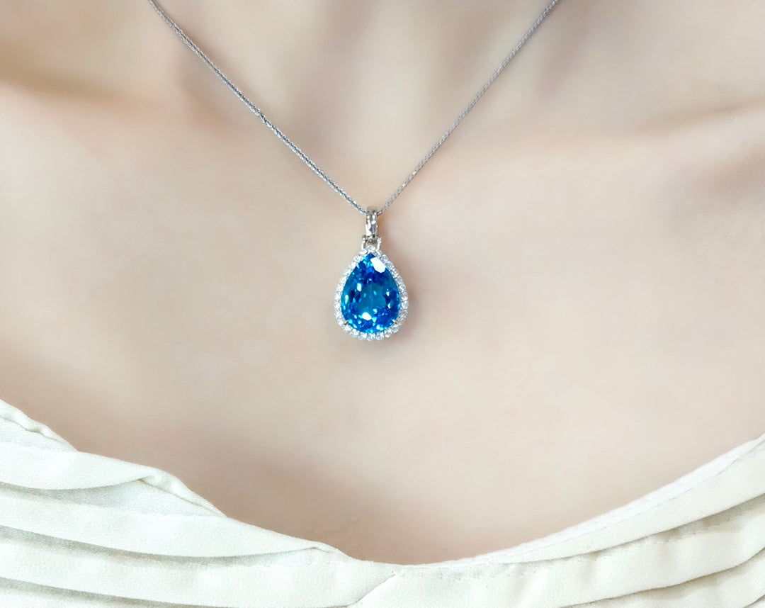 Exquisite Swiss Blue Topaz Drop Pendant - A Must-Have Jewelry