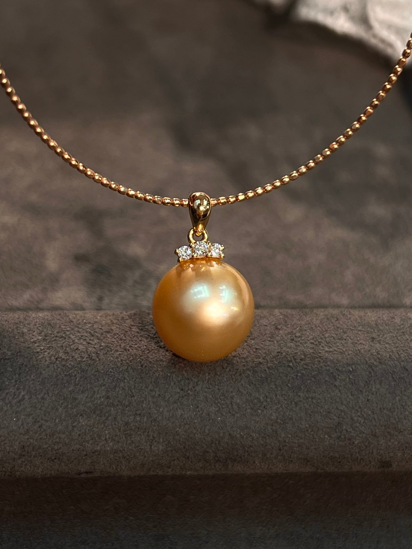 Natural Seawater Gold Pearl Pendant - Elegant Jewelry