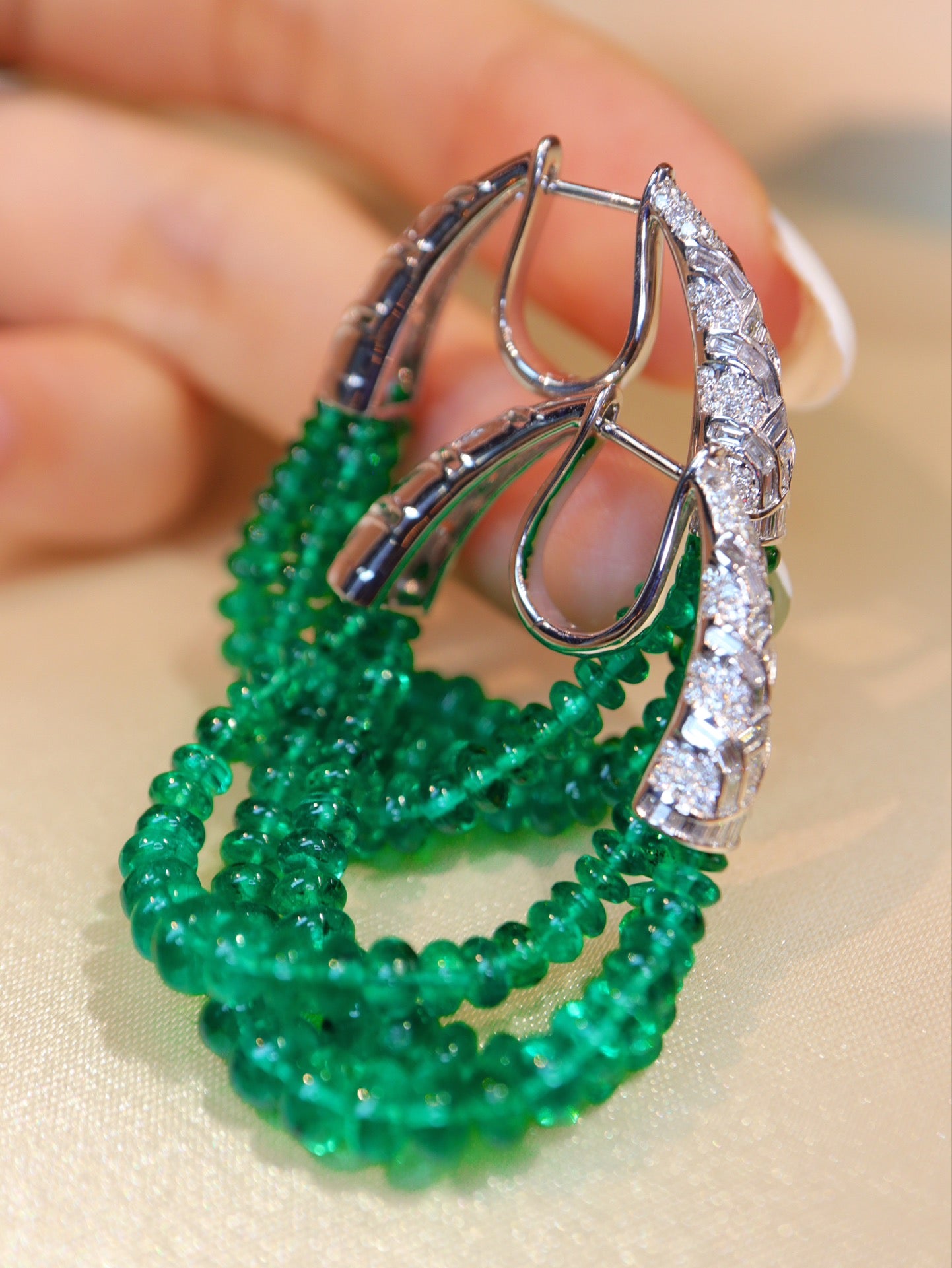 Premium Custom High-Crystal Jewelry: Emerald Bead Earrings