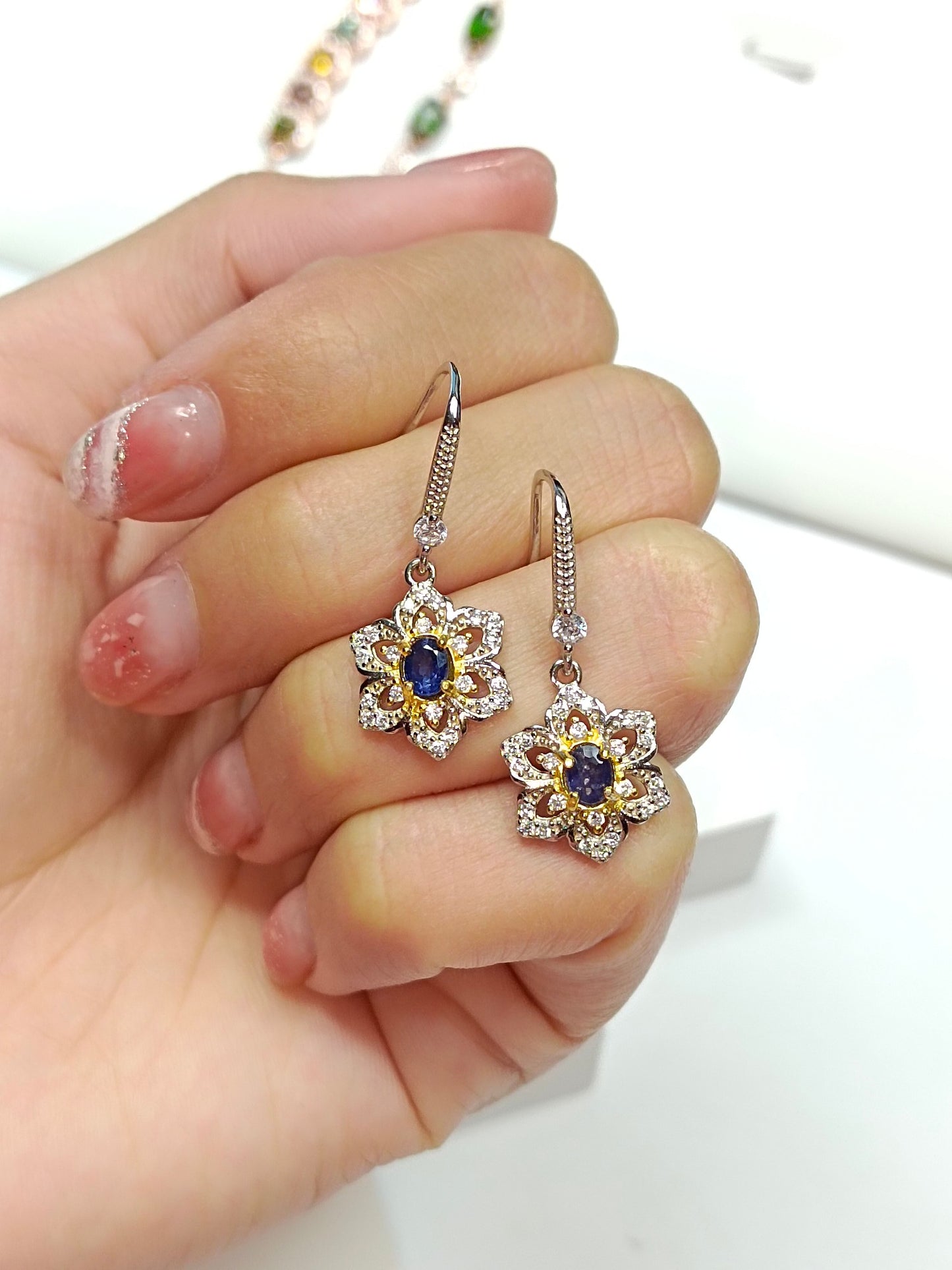 S925 Silver Sapphire Sunflower Earrings - Elegant Jewelry