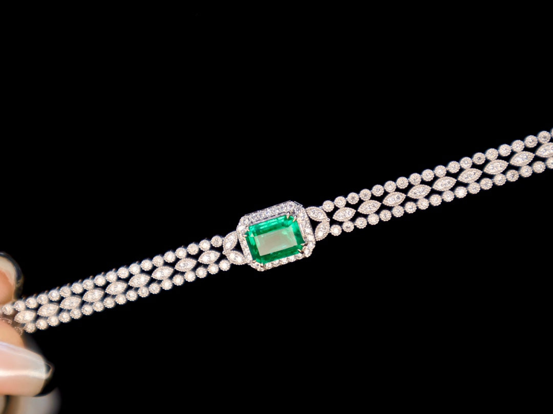 Wide Diamond Emerald Bracelet: Luxurious Lace-Like Jewelry