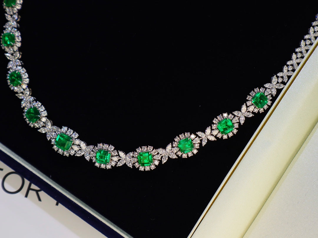 Collector's Grade Dinner Party Jewelry: Emerald Diamond Necklace Outshines All