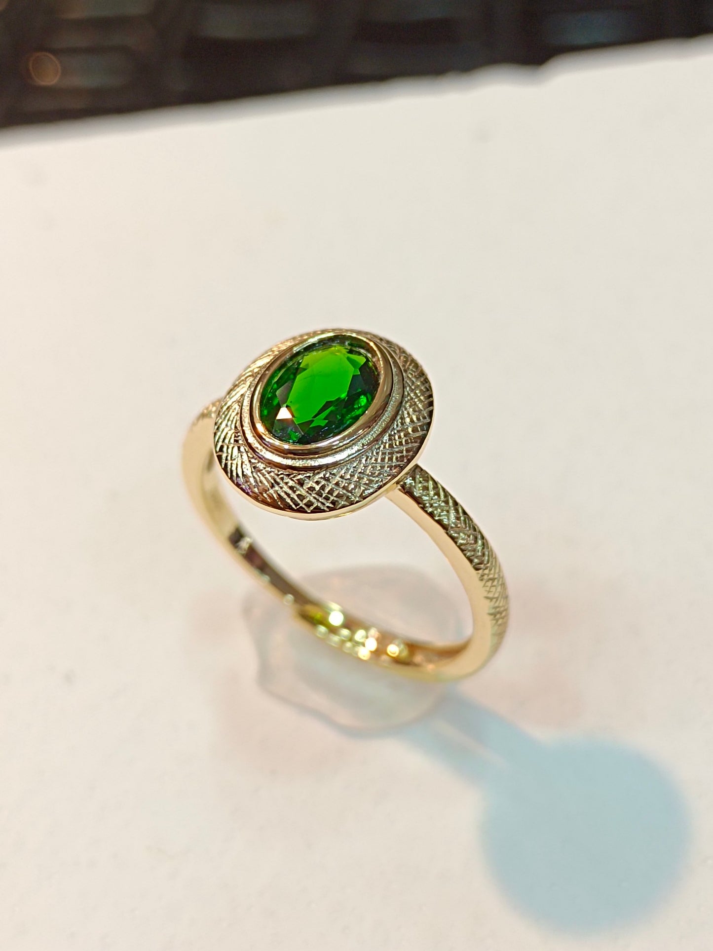 Perak S925 Sterling dengan Cincin Diopside dalam Teknik Emas 18K - Cincin Boleh Laras Gaya Istana Vintage Perancis