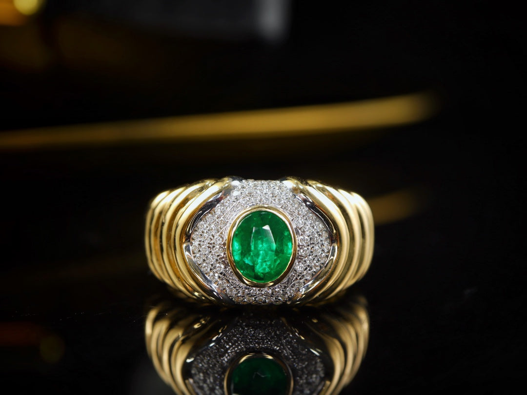 Vintage-Style Panjshir Emerald Ring - A Jewelry Treasure