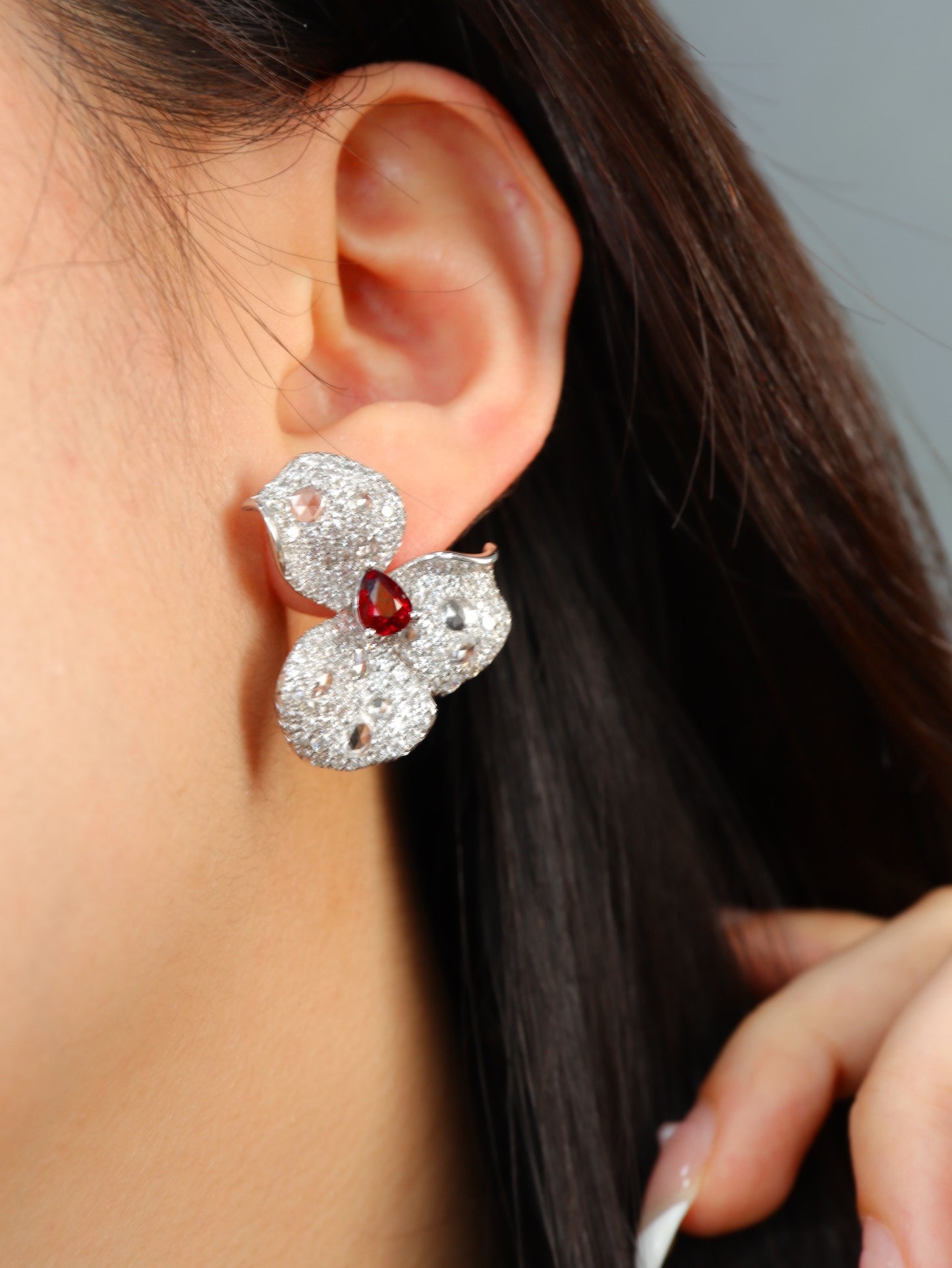 Exquisite Flower Design Ruby Earrings - A Jewelry Treasure