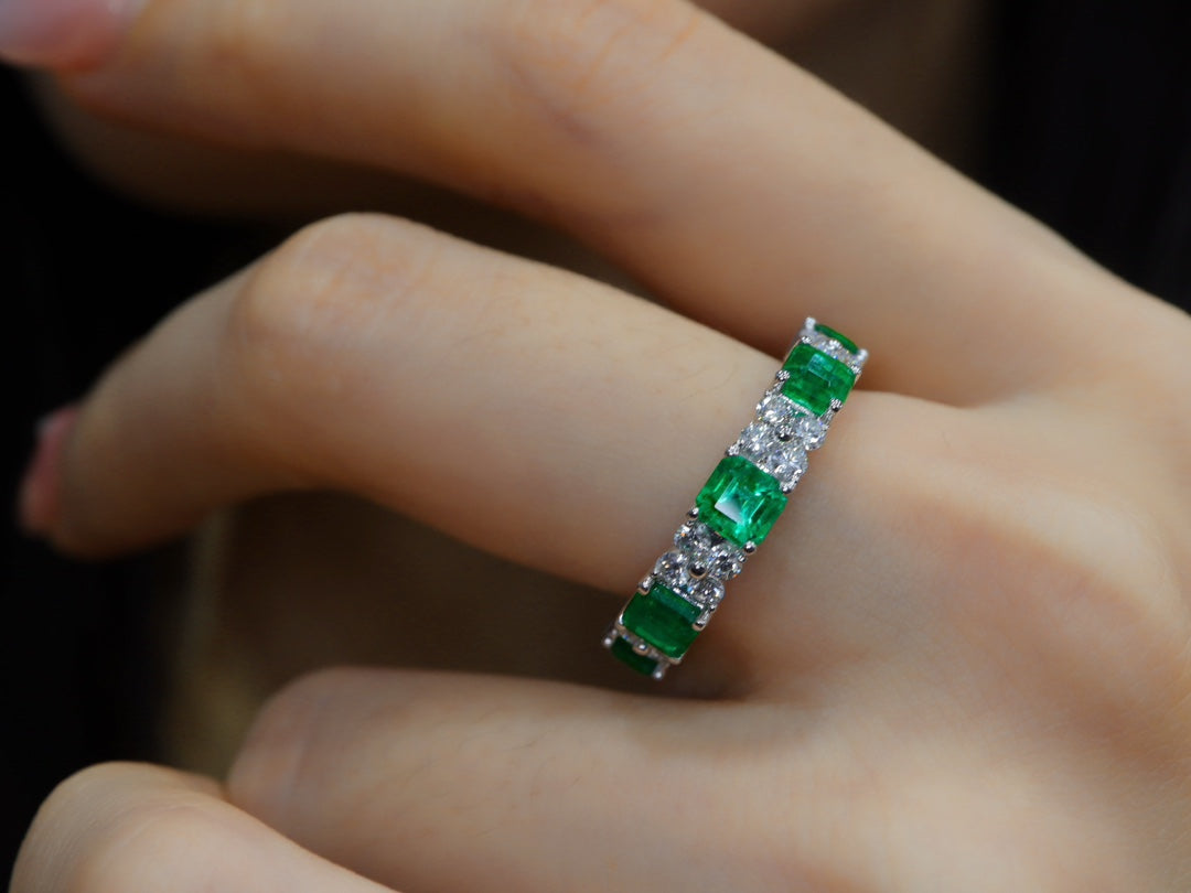 Panjshir Emerald Diamond Cluster Ring - Premium Jewelry Piece