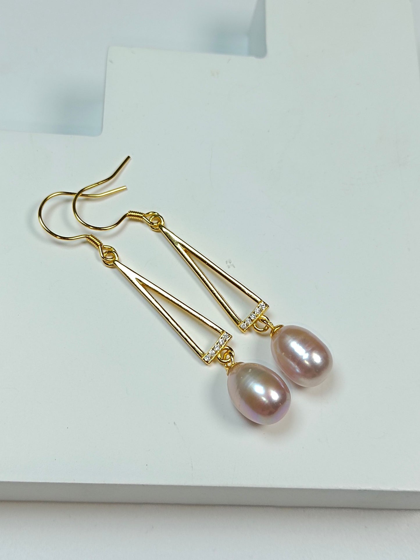 S925 Silver Embedded Rice Bead Light Pink Pearl Earrings - Minimalist Elegant Pearl Jewelry