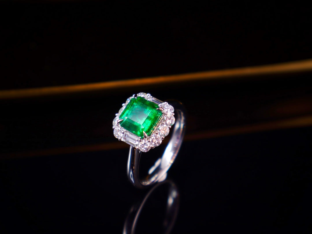 Emerald Ring Jewelry: A Versatile and Stylish Choice for Any Occasion