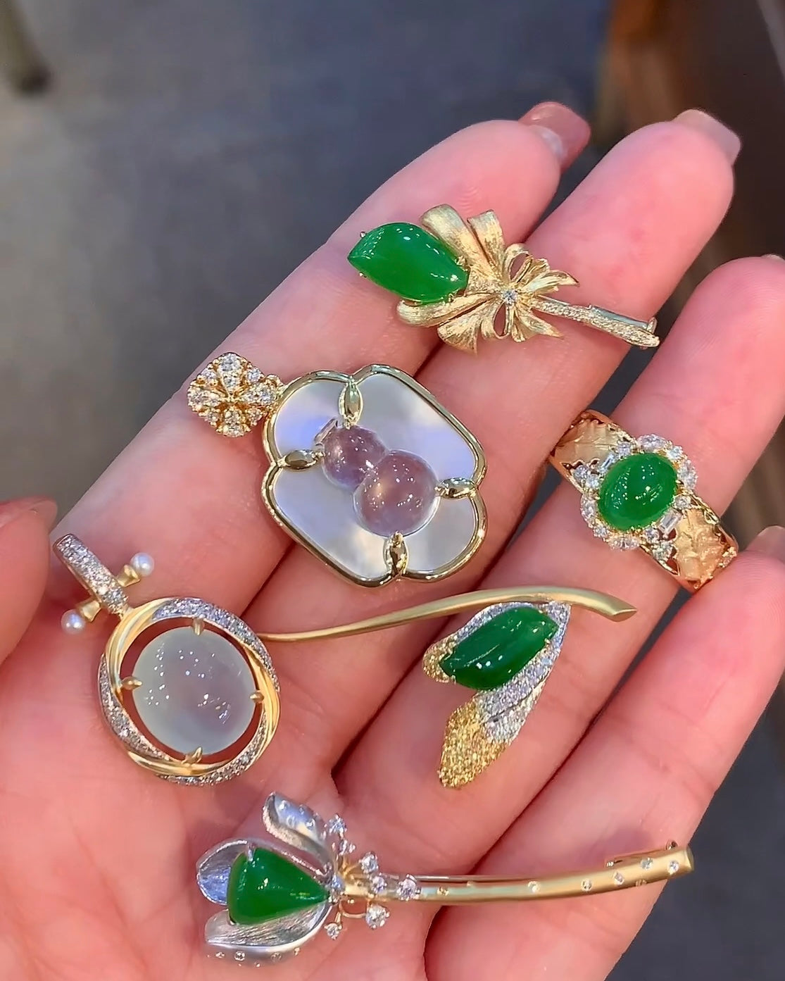 Exquisite Jade Jewelry Collection: Pendants, Brooches, and Rings!