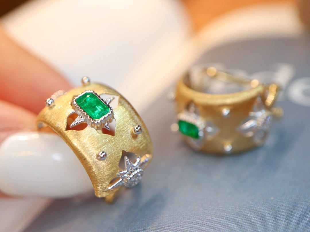 Buccellati-Style Emerald Ear Clips Jewelry