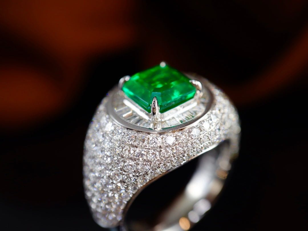 Panjshir Emerald Ring - Top-Grade Watton Green Jewelry