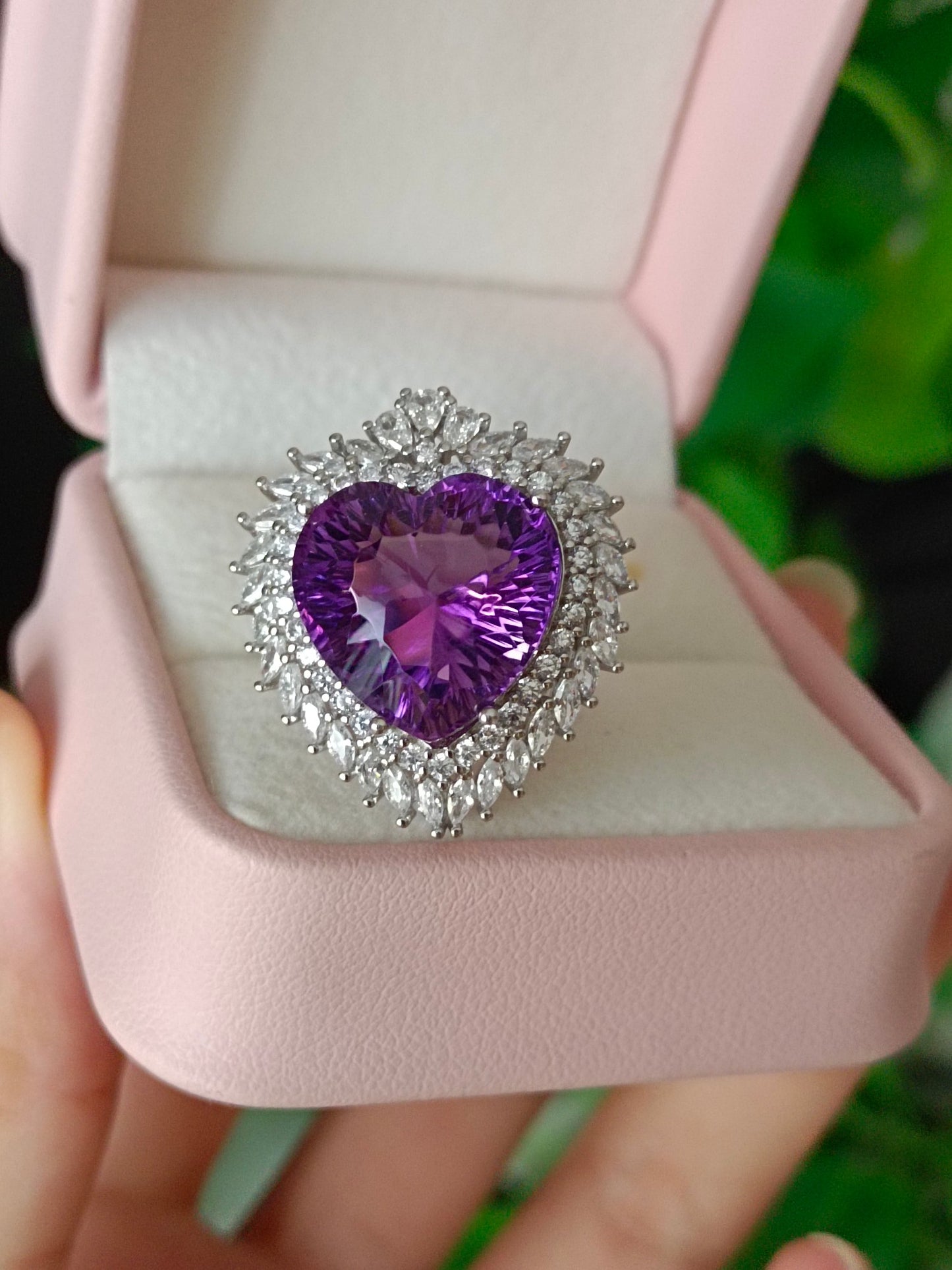 Luxurious Purple Amethyst Heart Ring and Pendant Necklace - Exquisite Jewelry