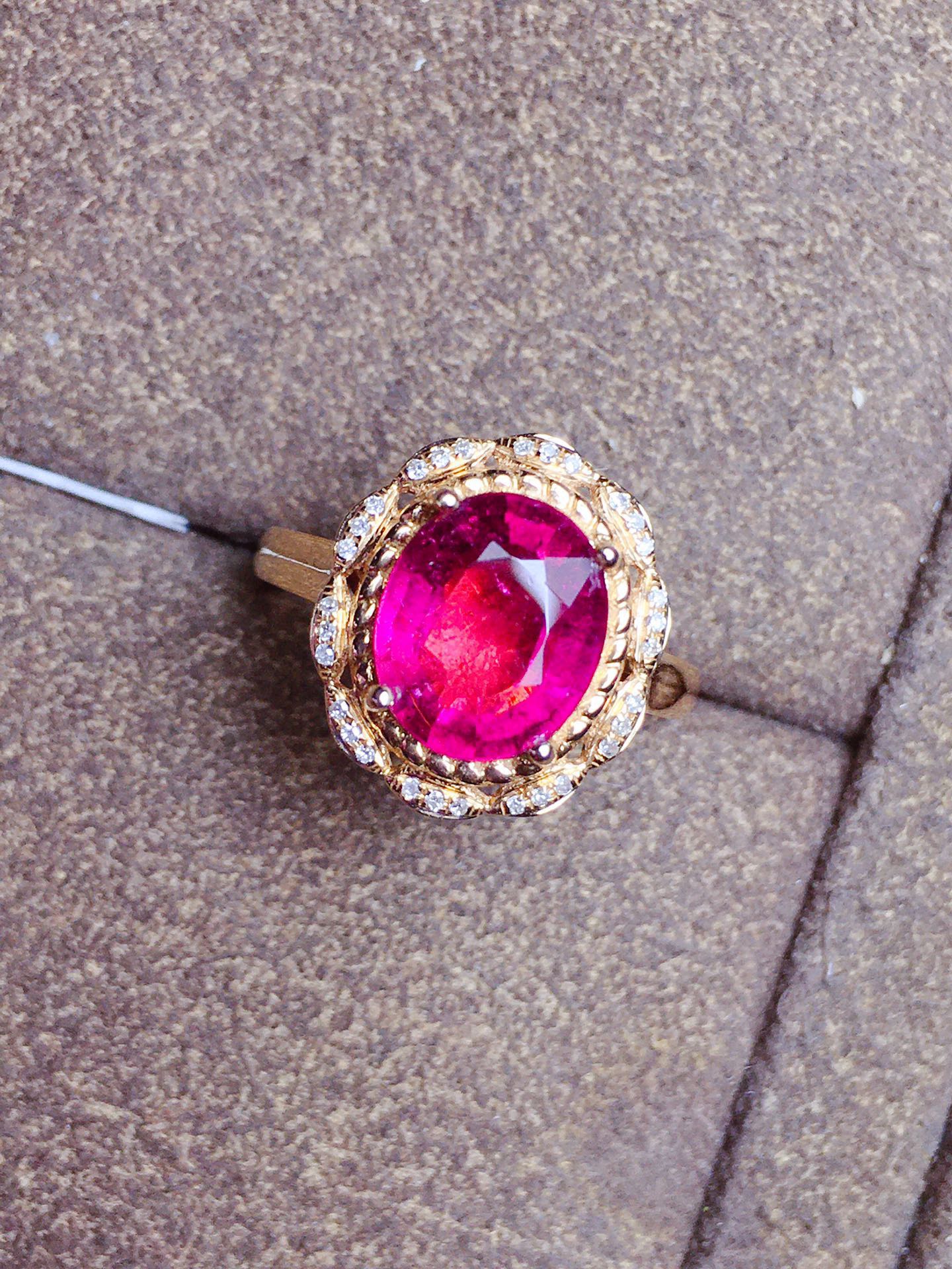 Natural Tourmaline Ring in 18K Gold with Diamond Accents - Exquisite Jewelry