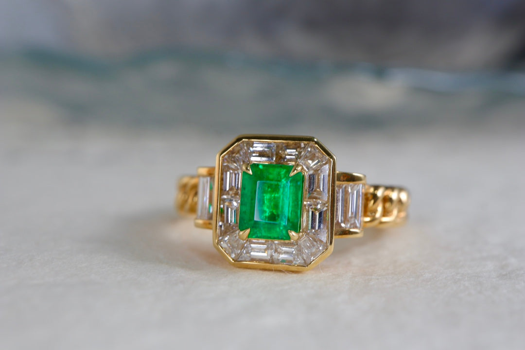 Must-Have Jewelry: Emerald Cuban Link Ring