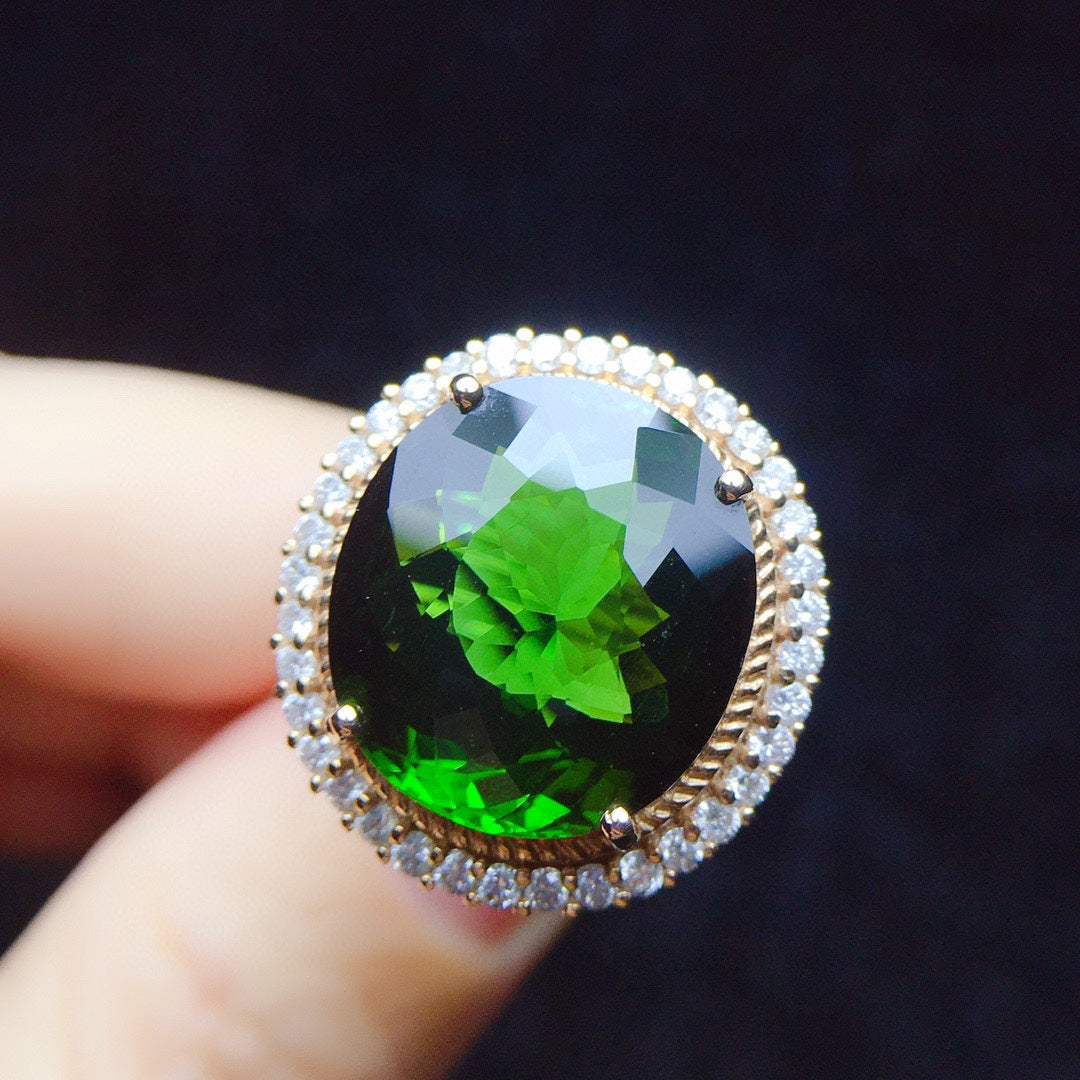 Natural Tourmaline Ring with 18K Gold and Diamond Accents - Exquisite Jewelry