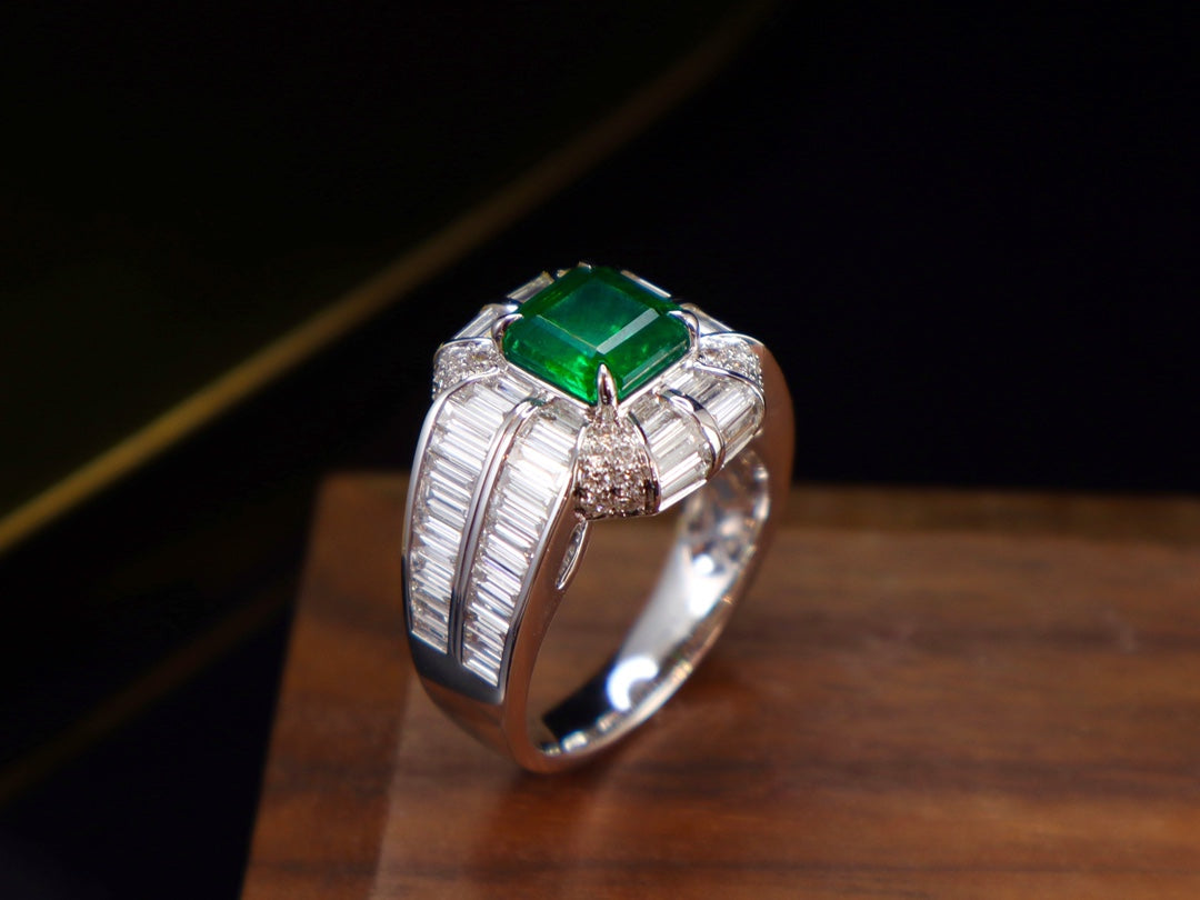 Emerald Ring Jewelry - A Masterpiece of Elegance and Class