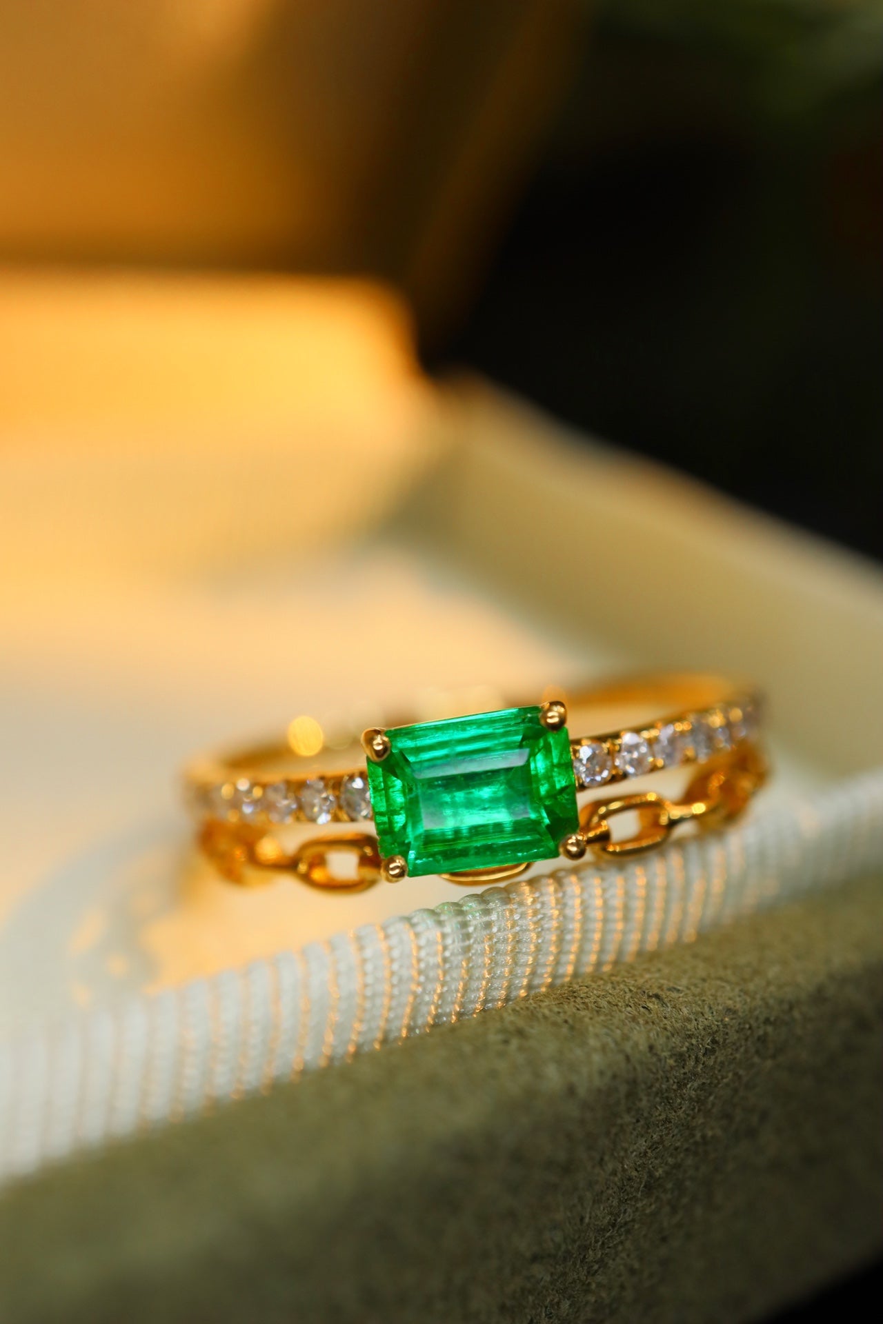 Panjshir Fine Jewelry - Emerald Ring with Diamond Accent