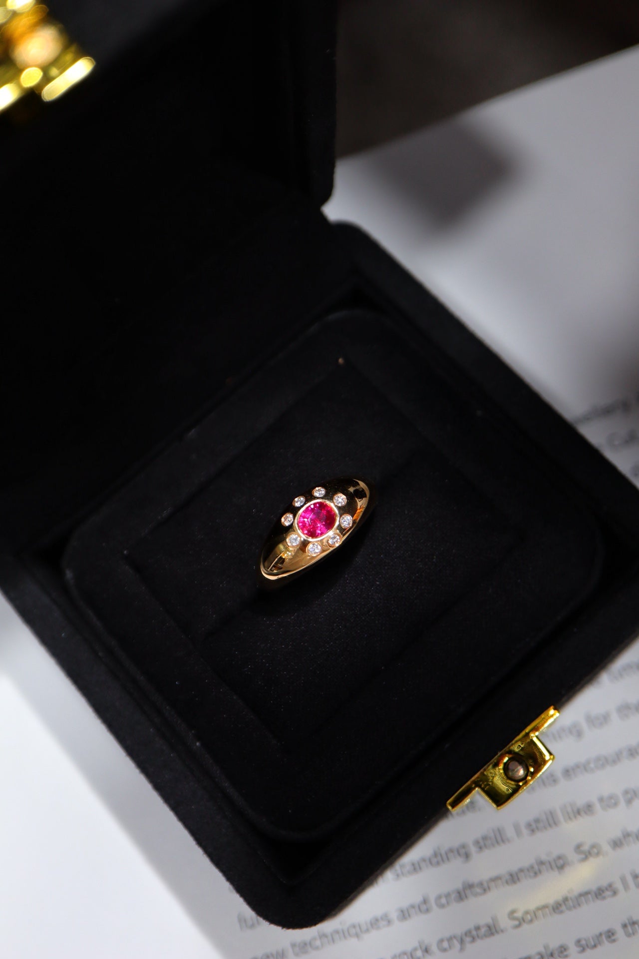 Elegant and Trendy Gold Ring with Ruby and Emerald | Fine Jewelry